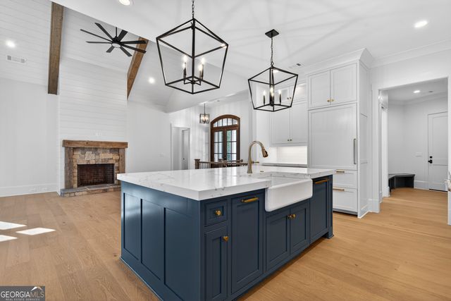 1010 Kimbrough Hill Drive, Greensboro, GA 30642