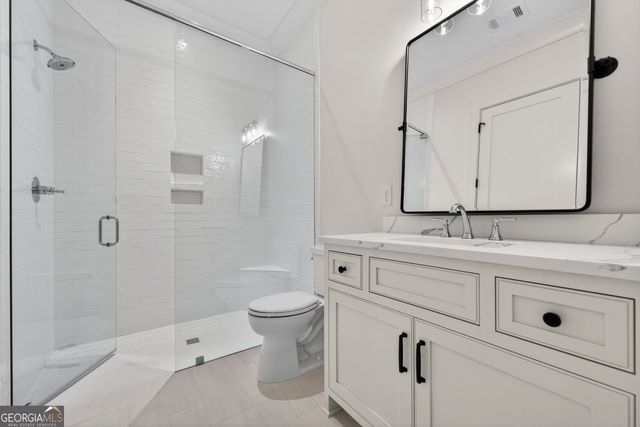 1010 Kimbrough Hill Drive, Greensboro, GA 30642