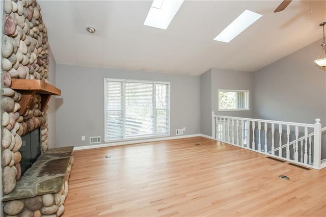 108 Toonigh Court, Woodstock, GA 30188