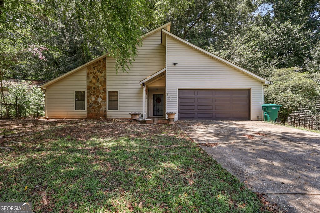 377 Sir William Court, Jonesboro, GA 30238 — exterior