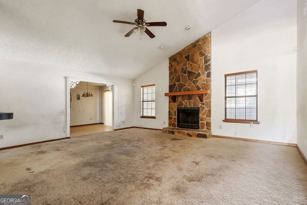 377 Sir William Court, Jonesboro, GA 30238 — photo 2