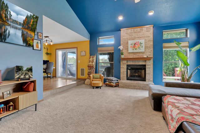 947 Glyn Dennis Drive, Newark, OH 43055