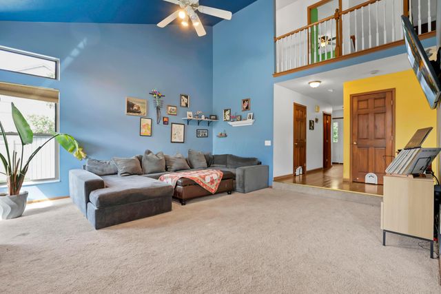 947 Glyn Dennis Drive, Newark, OH 43055