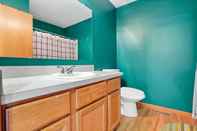 947 Glyn Dennis Drive, Newark, OH 43055