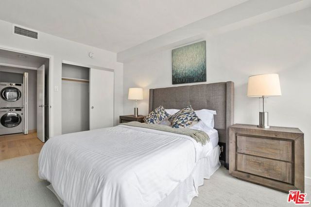 3460 W 7th Street 814, Los Angeles, CA 90005