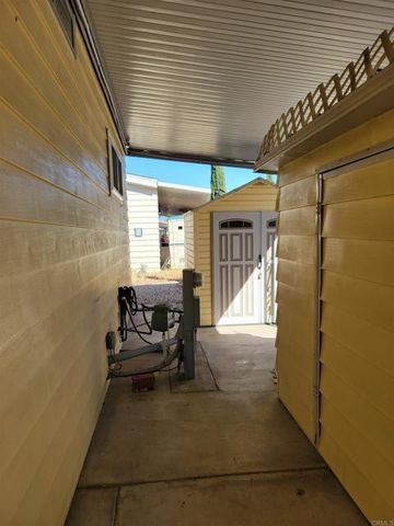 1525 W Oakland Avenue 89, Hemet, CA 92546