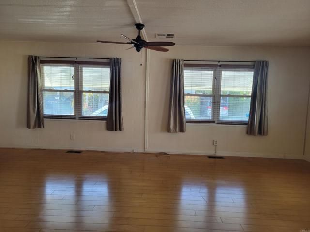 1525 W Oakland Avenue 89, Hemet, CA 92546