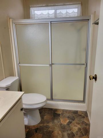 1525 W Oakland Avenue 89, Hemet, CA 92546