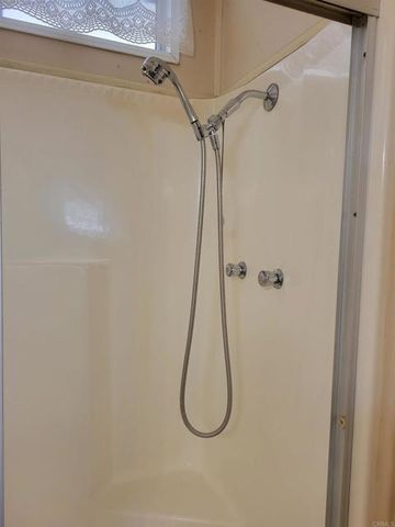 1525 W Oakland Avenue 89, Hemet, CA 92546