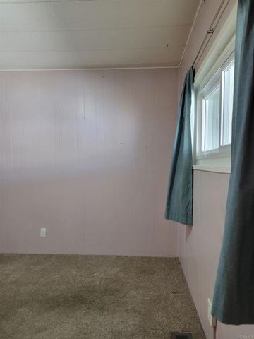 1525 W Oakland Avenue 89, Hemet, CA 92546