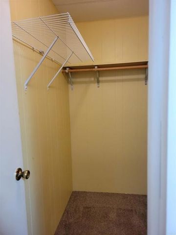 1525 W Oakland Avenue 89, Hemet, CA 92546