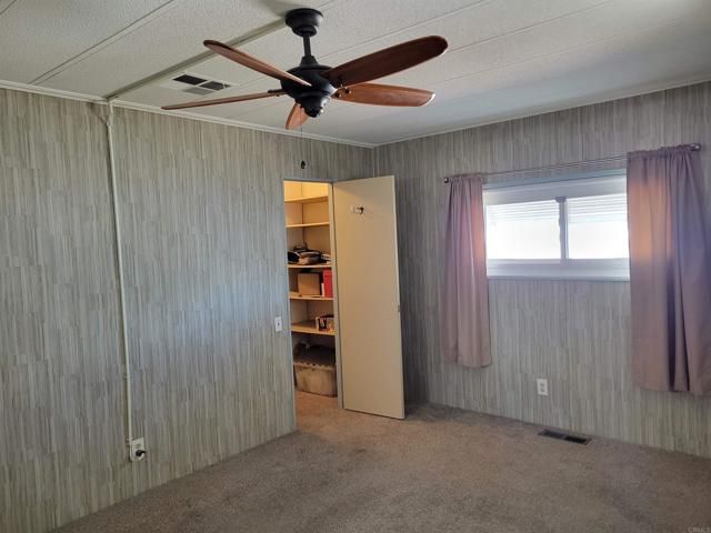 1525 W Oakland Avenue 89, Hemet, CA 92546