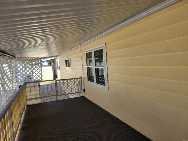 1525 W Oakland Avenue 89, Hemet, CA 92546