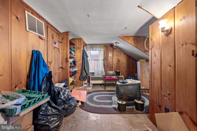 225 ELM ST, Westville, NJ 08093