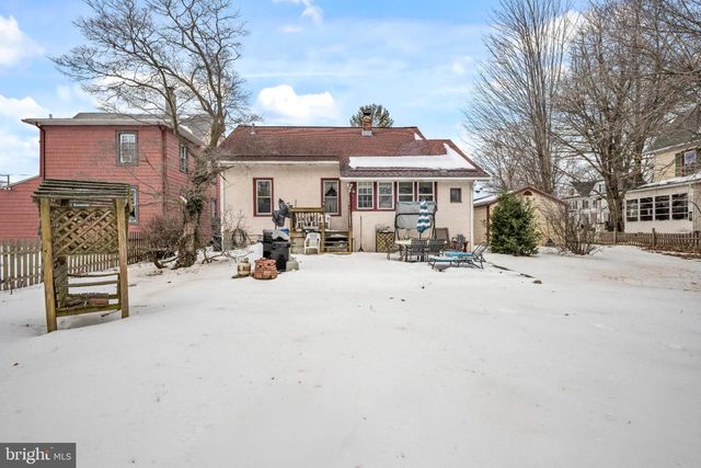 225 ELM ST, Westville, NJ 08093