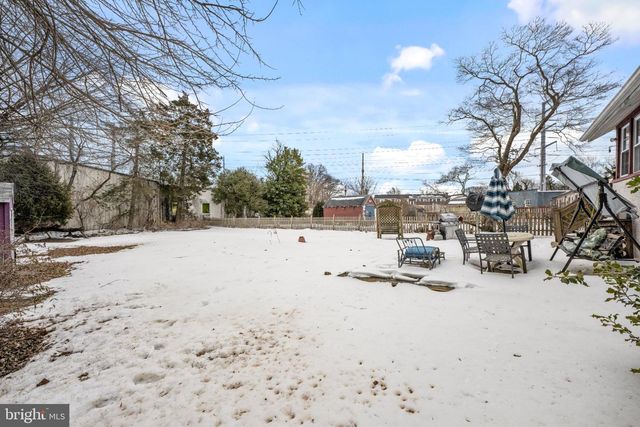 225 ELM ST, Westville, NJ 08093