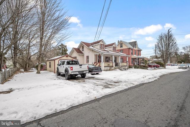 225 ELM ST, Westville, NJ 08093