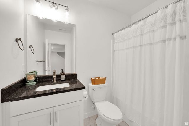 11091 S WILLOW WALK DR, South Jordan, UT 84009