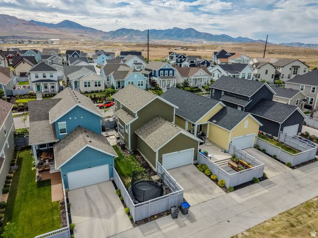 11091 S WILLOW WALK DR, South Jordan, UT 84009