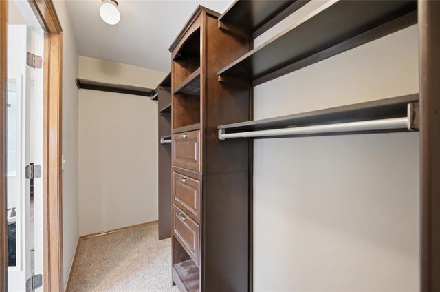 613 Bluegrass Lane, Yukon, OK 73099