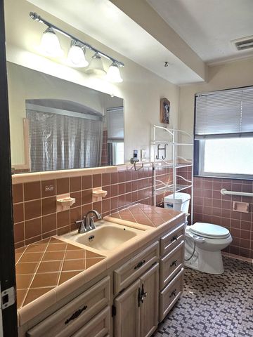 24602 Graham Road, Redford, MI 48239