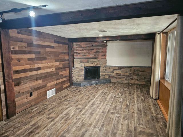 24602 Graham Road, Redford, MI 48239