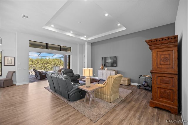 886 N Hunt Club Drive, Hernando, FL 34442