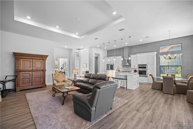 886 N Hunt Club Drive, Hernando, FL 34442