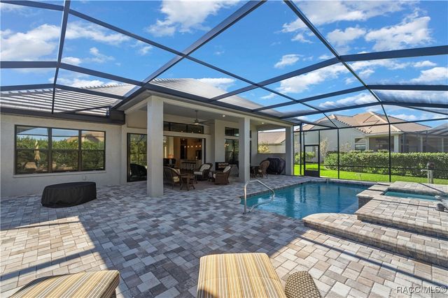 886 N Hunt Club Drive, Hernando, FL 34442