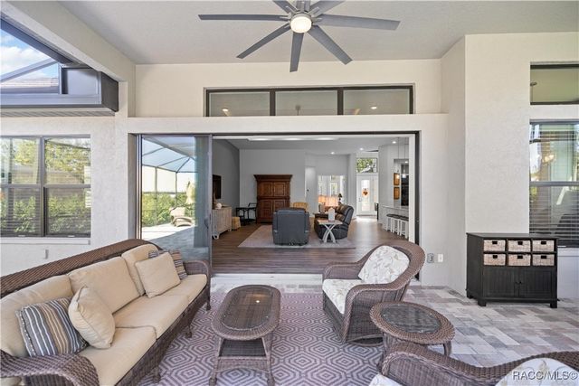 886 N Hunt Club Drive, Hernando, FL 34442