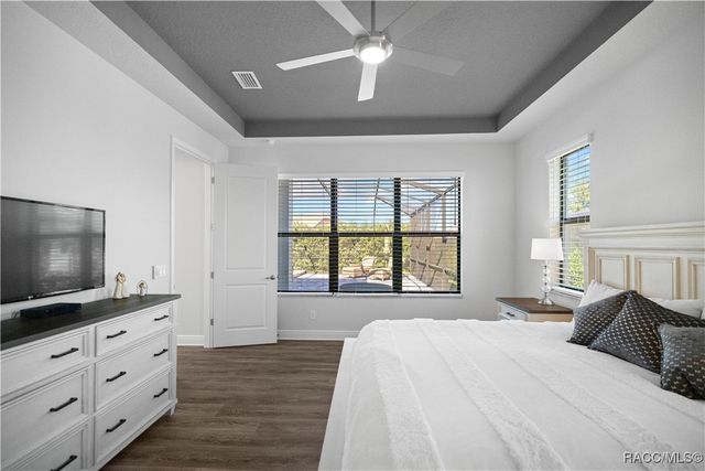 886 N Hunt Club Drive, Hernando, FL 34442