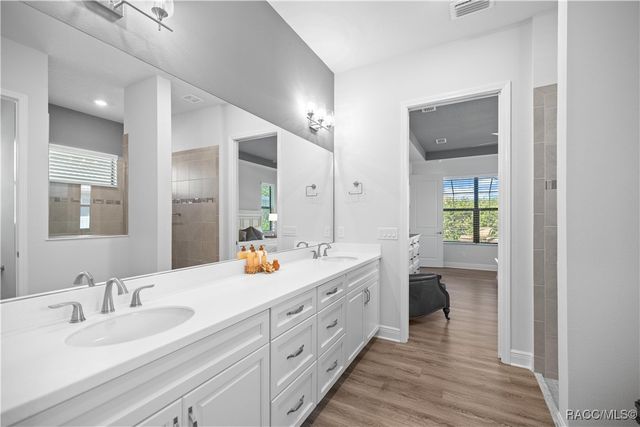 886 N Hunt Club Drive, Hernando, FL 34442