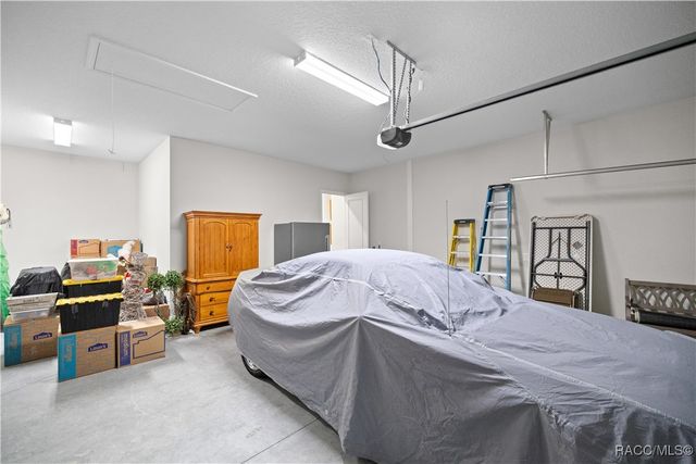 886 N Hunt Club Drive, Hernando, FL 34442