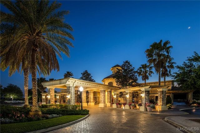 886 N Hunt Club Drive, Hernando, FL 34442