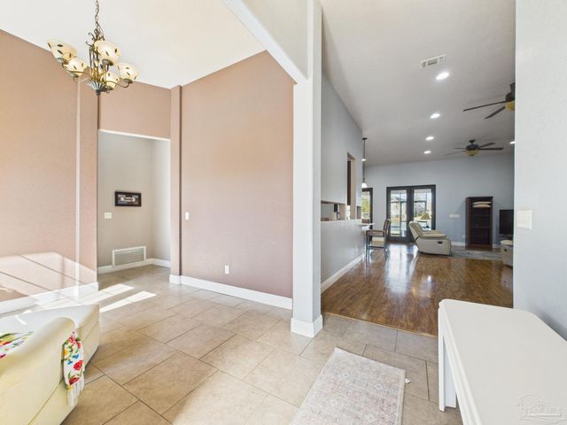 3232 Southfork Dr, Pace, FL 32571