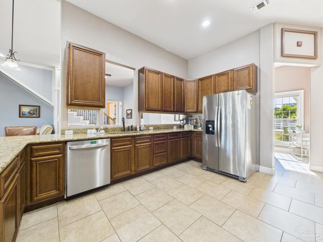 3232 Southfork Dr, Pace, FL 32571