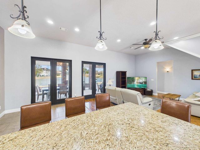 3232 Southfork Dr, Pace, FL 32571