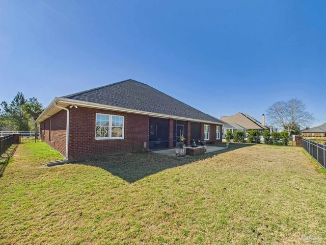 3232 Southfork Dr, Pace, FL 32571