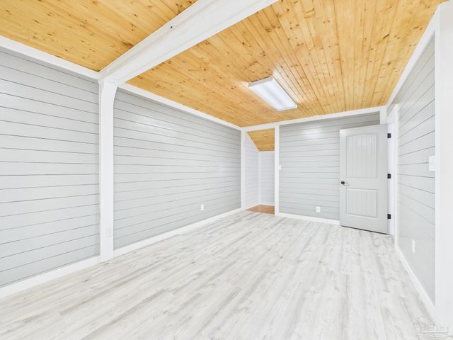 3232 Southfork Dr, Pace, FL 32571