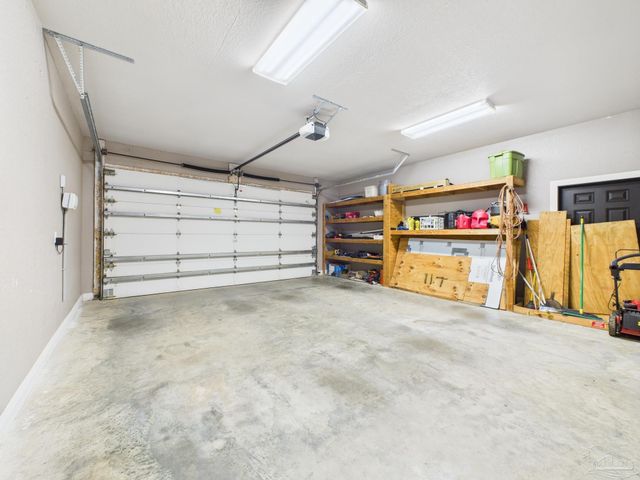 3232 Southfork Dr, Pace, FL 32571