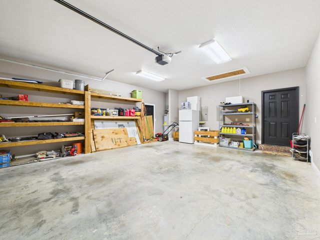 3232 Southfork Dr, Pace, FL 32571