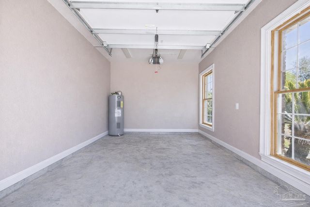 3232 Southfork Dr, Pace, FL 32571