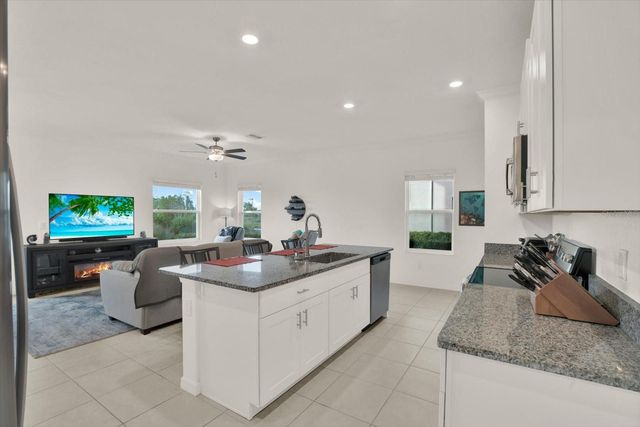 8852 GALLANTREE PLACE, Land O Lakes, FL 34637