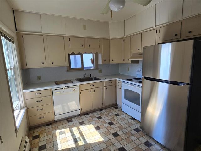 628 Linden Street 2, Bethlehem City, PA 18018