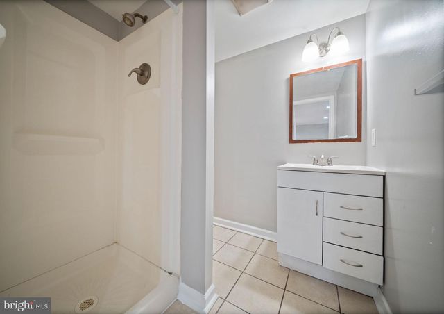 834 N MARLYN AVE, Essex, MD 21221