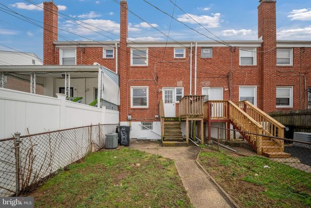 834 N MARLYN AVE, Essex, MD 21221