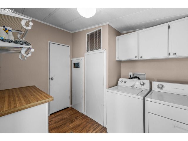 8525 Sw CRESCENT Pl, Terrebonne, OR 97760