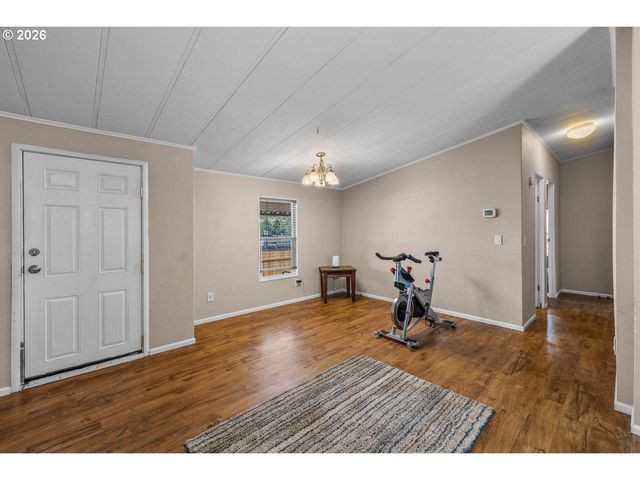 8525 Sw CRESCENT Pl, Terrebonne, OR 97760