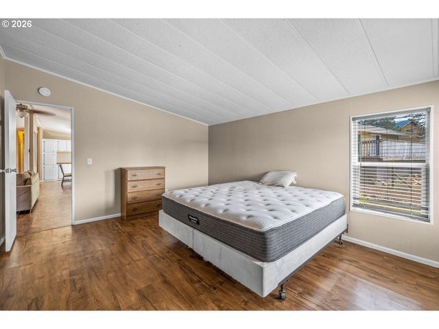 8525 Sw CRESCENT Pl, Terrebonne, OR 97760