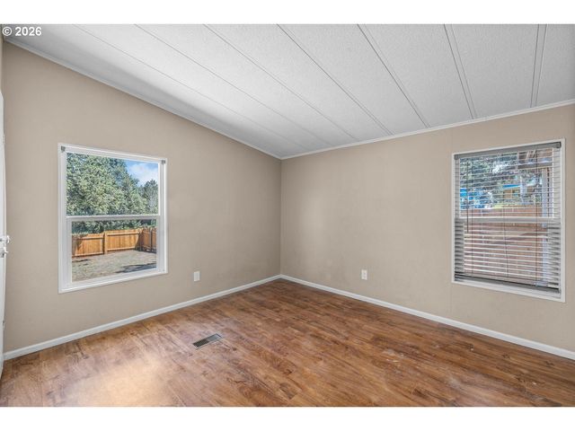 8525 Sw CRESCENT Pl, Terrebonne, OR 97760